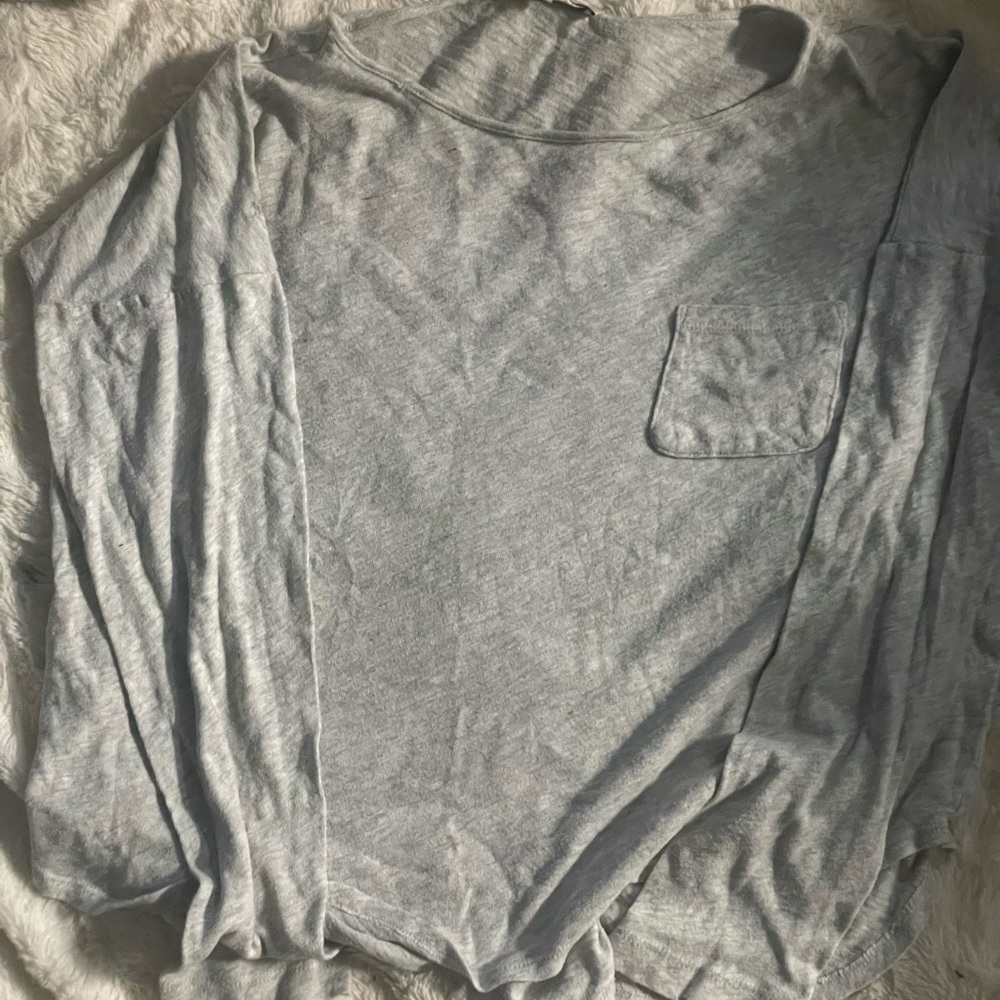 long sleeve soft gray shirt
